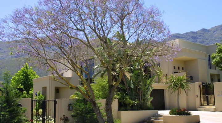 21 Roux Street Guesthouse