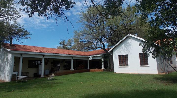 The Stables Country Lodge