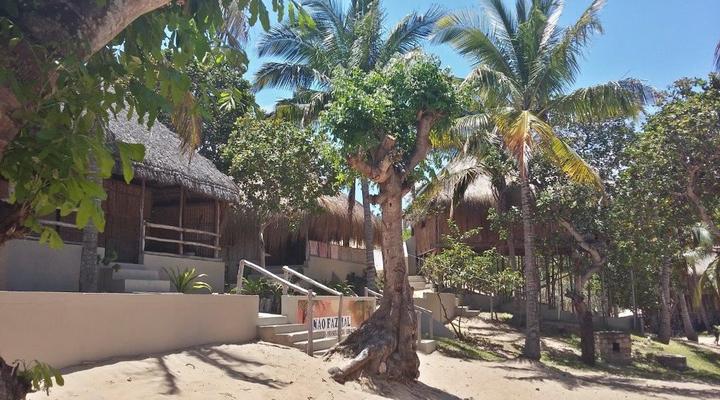 Nao Faz Mal - The Nut Hut