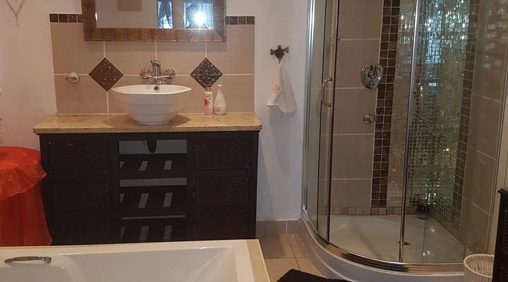 Gute Nacht Guesthouse