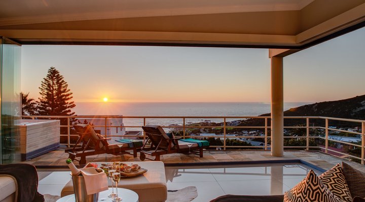 Cape Allure