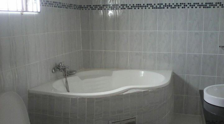 Strand Meadows Guest House