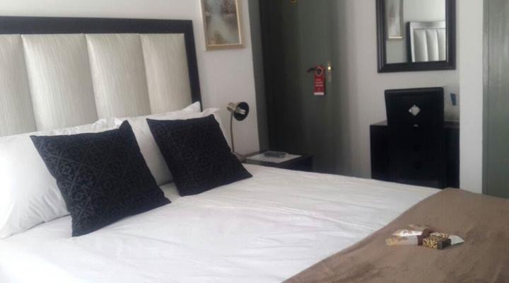 Strand Meadows Guest House