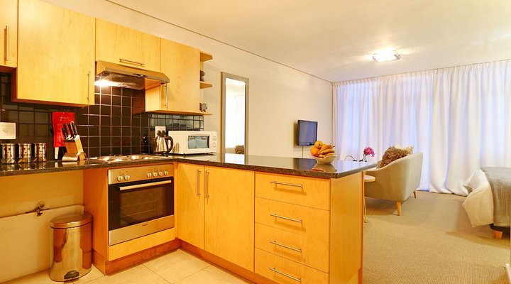 Afribode Fountain Fever