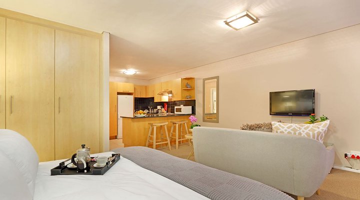 Afribode Fountain Fever