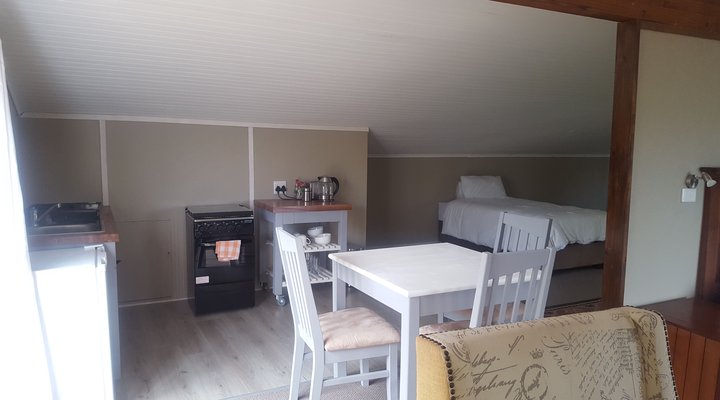 Over The Edge Cottage 3