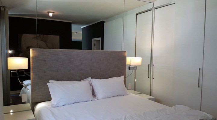 001 Harbour Bridge Hotel and Suites