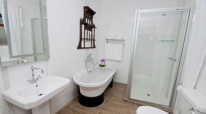Madison Manor Boutique Hotel