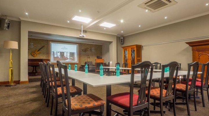 Madison Manor Boutique Hotel