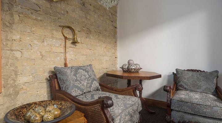 Madison Manor Boutique Hotel