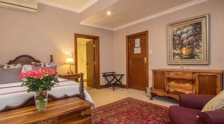 Madison Manor Boutique Hotel