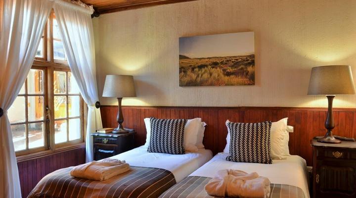 Thuru Lodge & Safaris