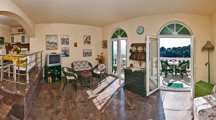 Holiday Home Pupa Brac Island