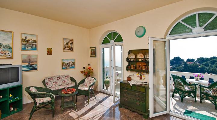 Holiday Home Pupa Brac Island