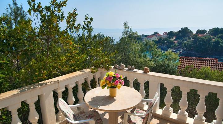 Holiday Home Pupa Brac Island
