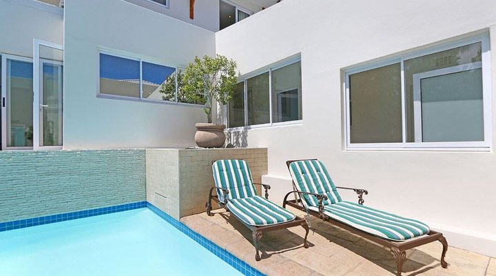 Saints Villa