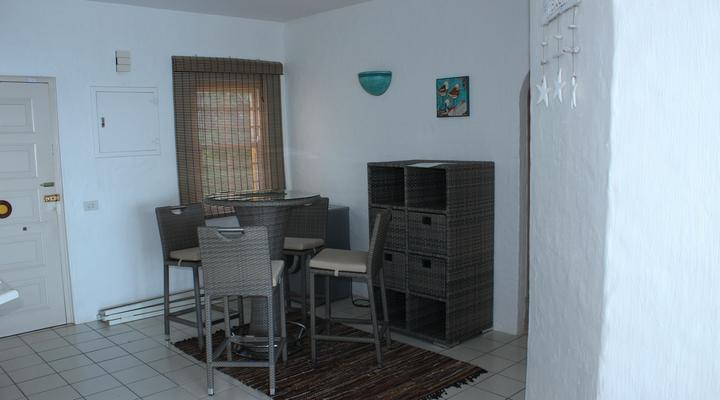 69 Perissa Santorini