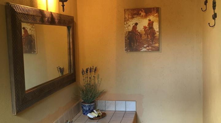 Tipis Africa Guest Lodge