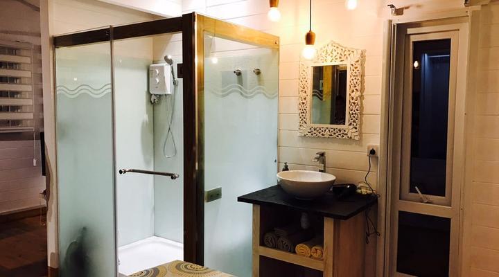 Modern Chalet on the Beach