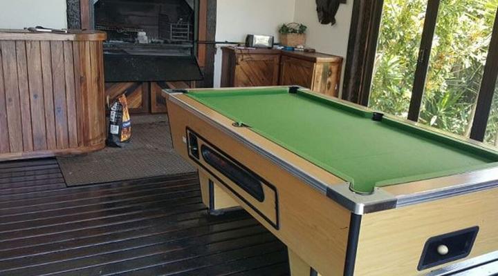 9 La Roche Self Catering 