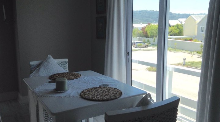 Thesen Harbour Town Flat