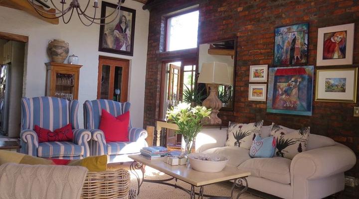 Willoughby Place Villa