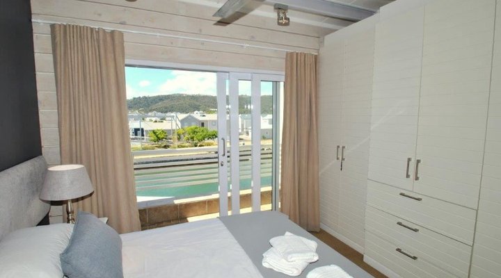 Thesens Island, TwoTides 