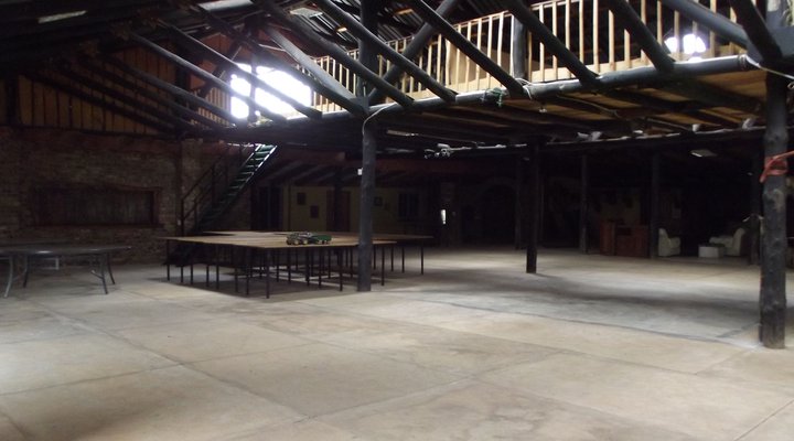 Hunters Dream Entertainment Centre
