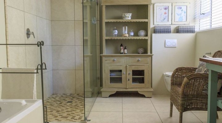 Marjerique Beach Home