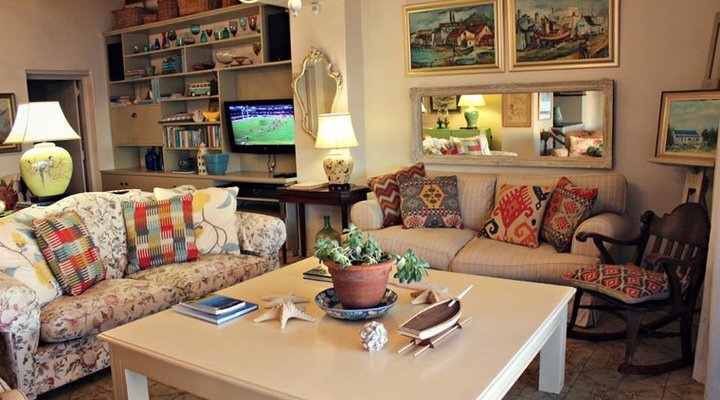 Marjerique Beach Home