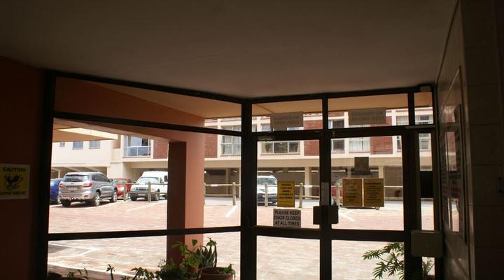 Amanzimtoti Beach and Seaview Vacation