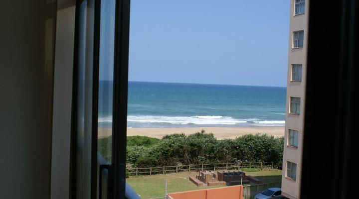 Amanzimtoti Beach and Seaview Vacation