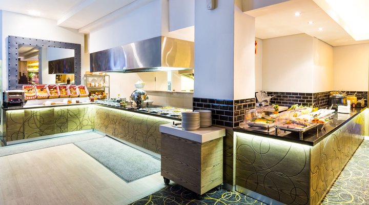 Fountains Hotel