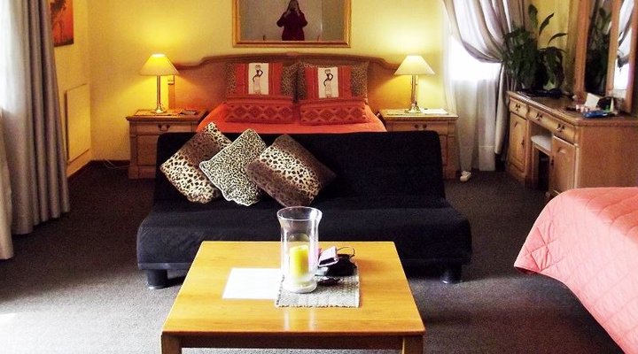 Pepperwood Lodge