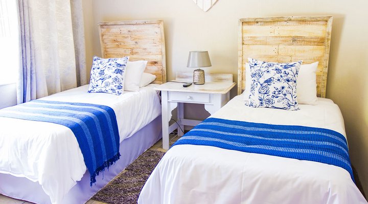 De Duiker Guest House