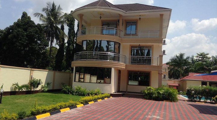 Kani Hotel & Apartments