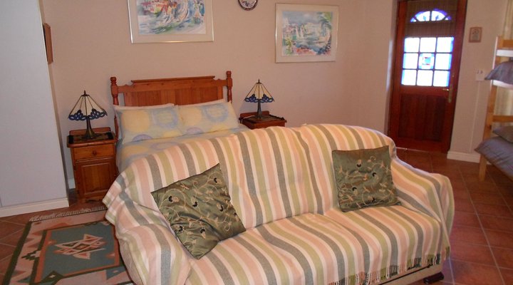 Cycad Guest Lodge
