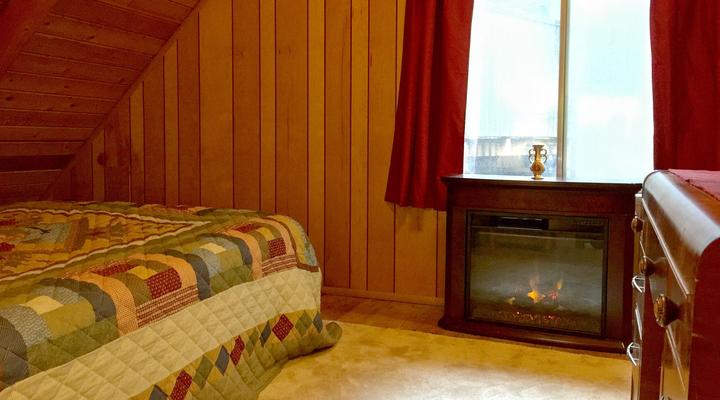 #17 Mt. Baker Rim Cabin