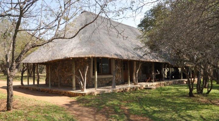 Inkasi Lodge