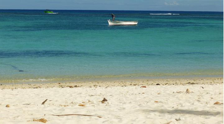 Villa Alexis Vacation Rental 2 bedrooms unit beside Trou aux Biches beach