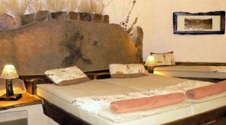 Koiimasis Fest Inn Fels Farm Lodge