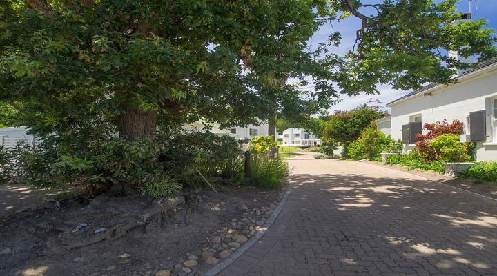 Oaklands on the Knoll by Dream Resorts