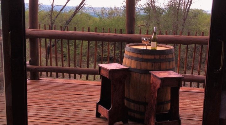 Cosy African Bush-cabin Retreat