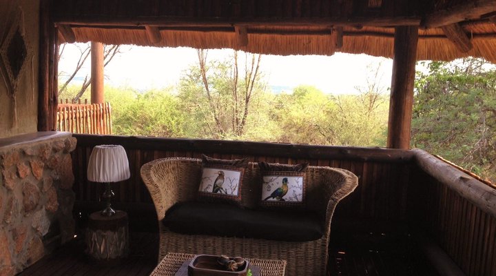 Cosy African Bush-cabin Retreat