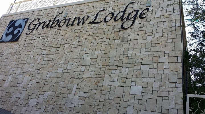 GRABOUW LODGE