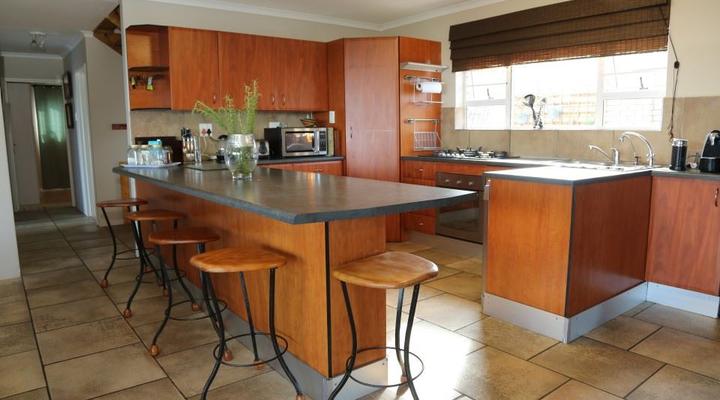 Surf Lodge - Wild Coast Residential Home