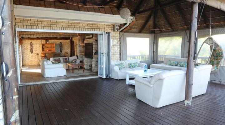 Surf Lodge - Wild Coast Residential Home