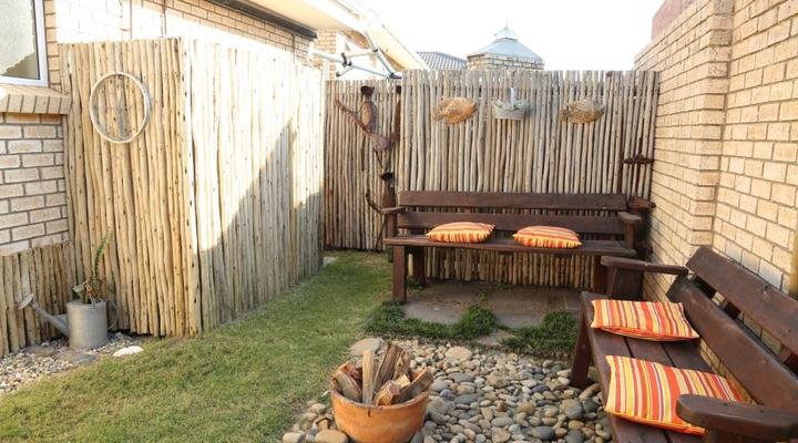 Surf Lodge - Wild Coast Residential Home