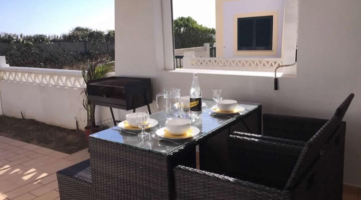 Terracos de Benagil, Portugal