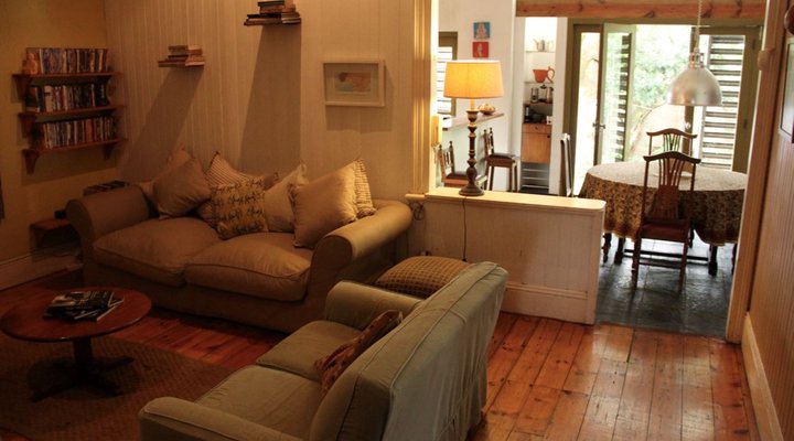 Beautiful 2-Bedroom Glenwood Home